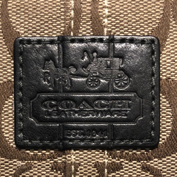 Coach Wristlet - Picture 2 of 4